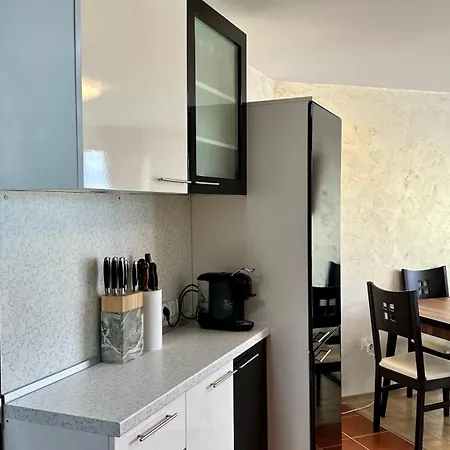Rainbow 2br Home2host Apartment *